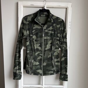 Lululemon Define Jacket - Size 12 - Green Camo